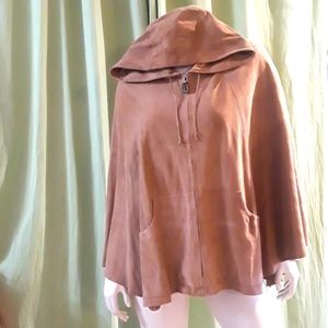 UGG Poncho Leather XS